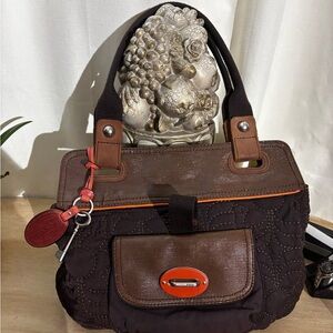 Fossil satchel